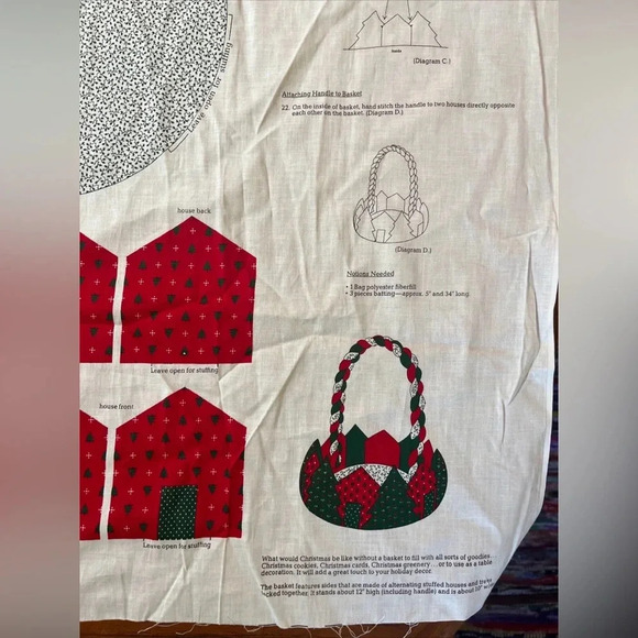 VIP CRANSTON Screen Works Keepsake Crafts CHRISTMAS BASKET Cut & Sew Panel - Picture 4 of 8
